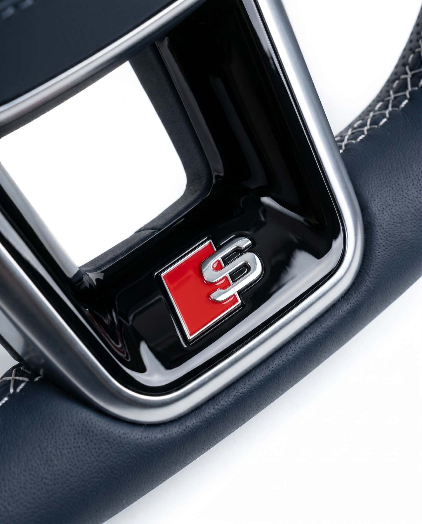 Leder Sportlenkrad für Audi Audi A6/A7 C8, A8 D5